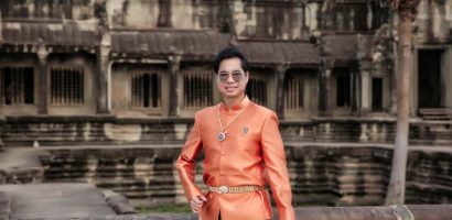 Ngọc Sơn xúc động trong chuyến hành hương tại Angkor