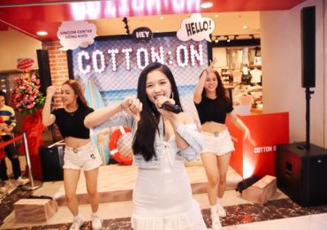 Suni Hạ Linh khuấy động cửa hàng mới của COTTON ON tại Vincom Đồng Khởi