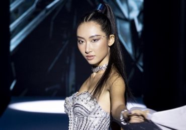 ‘Hoa hậu Sinh viên Thế giới 2019’ Thanh Khoa đầy ấn tượng tại ‘Vinawoman fashion show’