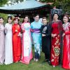 Trang Trần làm vedette cho bộ sưu tập áo dài của Minh Châu trên đất Nhật