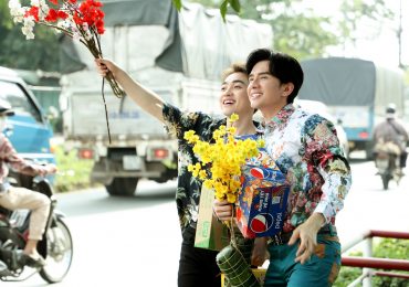 Đan Trường tung MV “Tết nay con hứa về”, hát về nỗi lòng của người con xa xứ