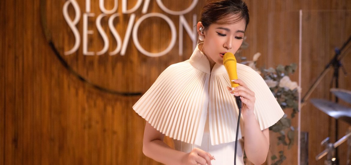 Lương Bích Hữu hát nhạc Jazz, làm mới ca khúc của cố nhạc sĩ Trịnh Công Sơn