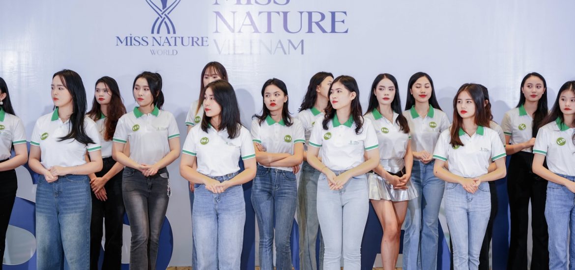 Dàn thí sinh hào hứng casting tham dự “Miss Nature Vietnam 2023”