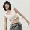 Onitsuka Tiger công bố bộ ảnh đại sứ thương hiệu MOMO, Gulf Kanawut và Rashmika Mandanna