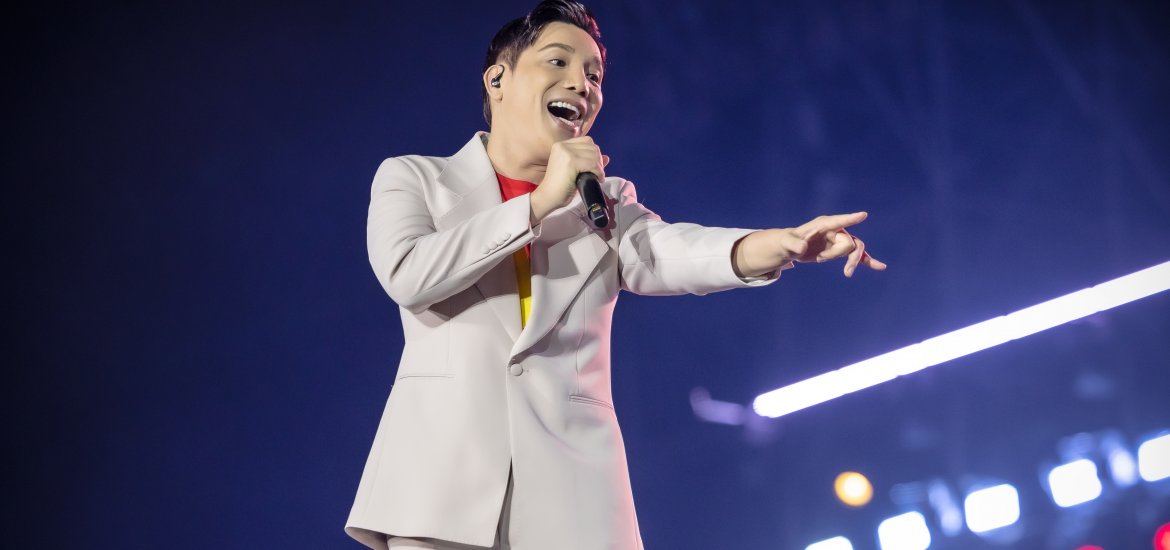 Minh Beta: “Cả đời cặm cụi làm doanh nhân… nhưng hạnh phúc nhất là được hát cho Tổ quốc”