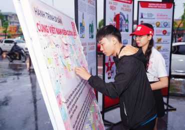 Sabeco đóng góp 1 tỷ đồng hỗ trợ khắc phục thiệt hại sau bão lũ cho người dân tại Nghệ An và Hà Tĩnh