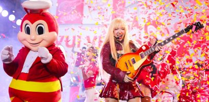 Phố đi bộ Nguyễn Huệ “thức giấc” trong đêm hội 20 năm Jollibee: Âm nhạc, sẻ chia và những khoảnh khắc khó quên