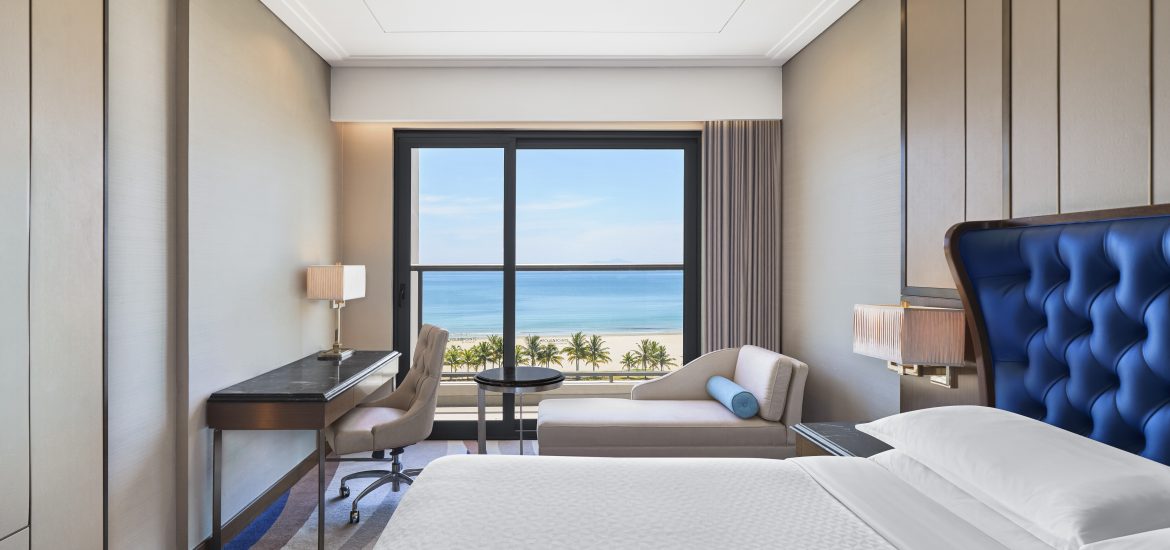 Four Points by Sheraton Đà Nẵng vinh dự nhận ba giải thưởng tại World Luxury Hotel Awards 2025 & “Best City Resort Hotel of the Year” 2025