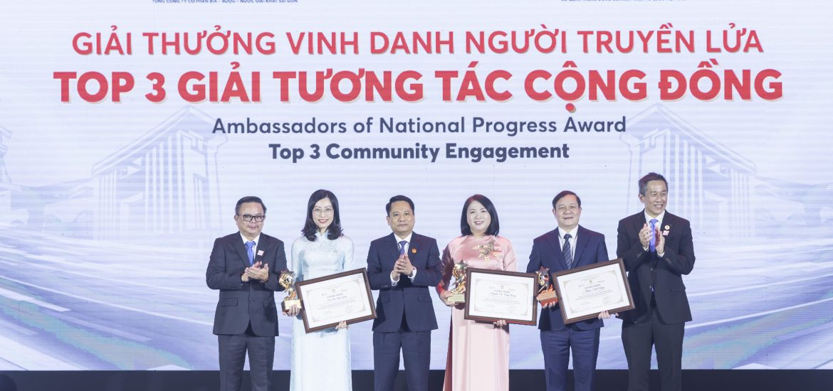 Ủy ban Trung ương MTTQ Việt Nam cùng Sabeco và báo Đại Đoàn Kết công bố top 15 gương mặt truyền lửa