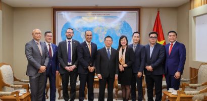 Tổng Giám Đốc Tập đoàn Prudential tái khẳng định cam kết dài hạn với Việt Nam trong buổi đối thoại cấp cao