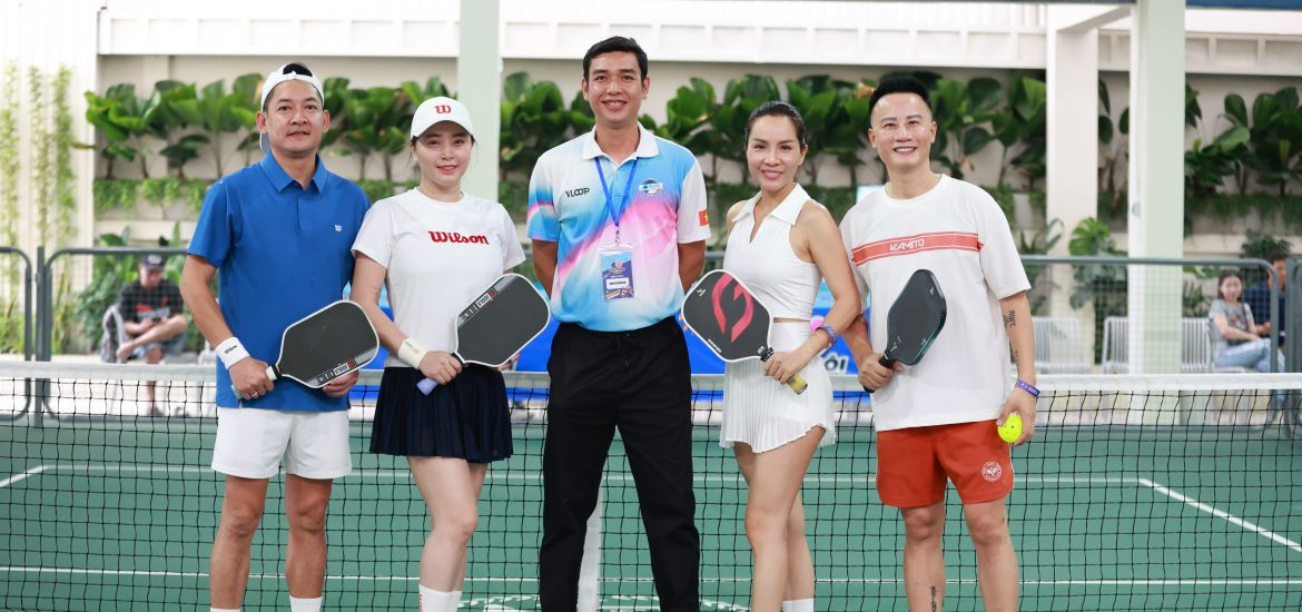 Gần 60 nghệ sĩ, VĐV, doanh nhân “phá đảo” giải pickleball “Cặp đôi Cup” mùa 2