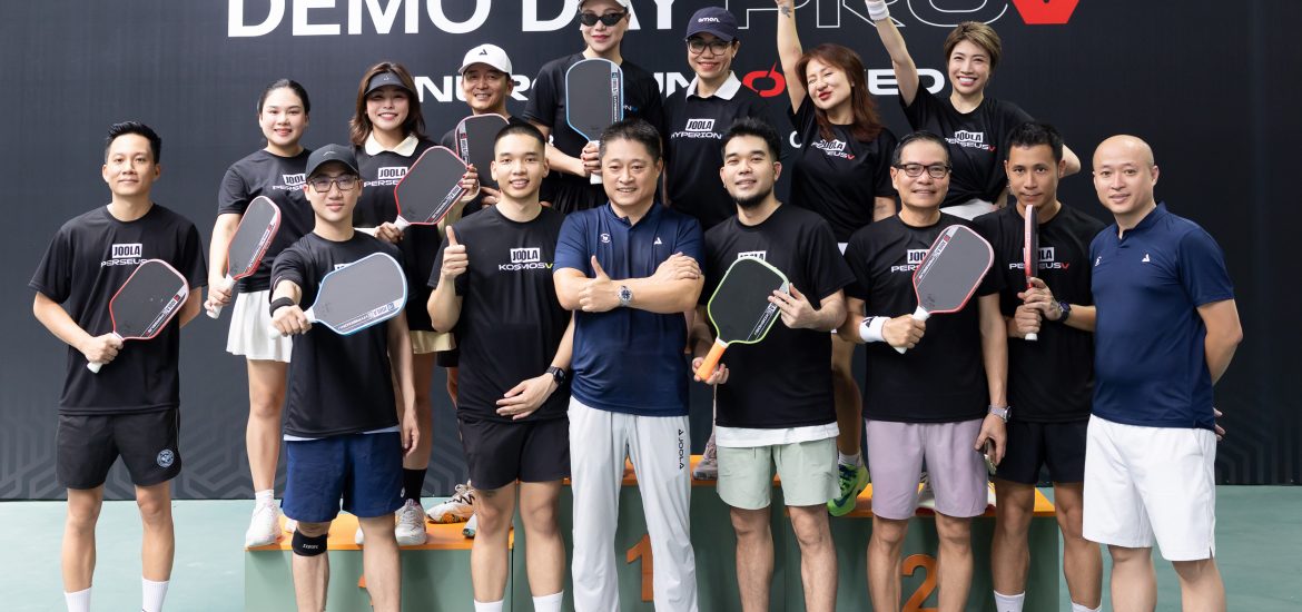 Trà Ngọc Hằng thể hiện vẻ đẹp khỏe khoắn trên sân pickleball