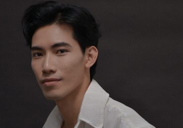 Môi Điên mở màn Aquafina Vietnam International Fashion Week 2026 bằng dòng chảy thuần khiết mang tên “Nguồn”