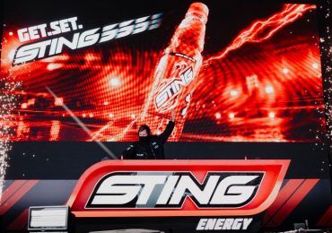 Alan Walker bắt tay cùng STING Energy® thổi hồn cho giai điệu của Giải đua xe Công thức 1®