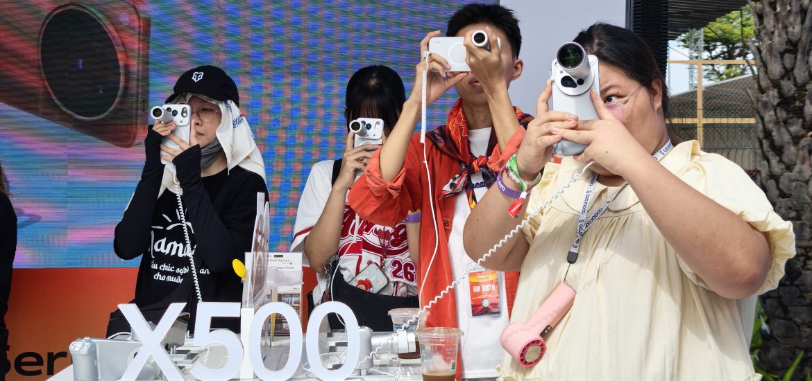 Trải nghiệm “The Concert Fancam Phone” vivo X500 Series tại Anh Trai Vượt Ngàn Chông Gai 2026